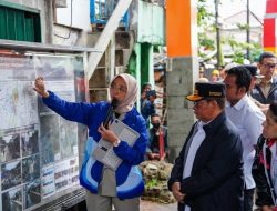 Gubernur DKI Tinjau Pengerukan Kali Cakung Lama Rawa Indah