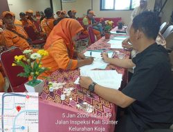 Petugas PPSU Kelurahan Koja Jakarta Utara Tandatangani Kontrak Kerja