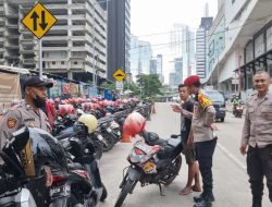 Parkir Liar di Setiabudi Jaksel Pungut Tarif Tak Wajar, Warga Mengadu ke Layanan 110 Polisi