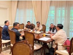 Terima Wakil Ketua DPR dan Sejumlah Menteri di Widya Chandra, Presiden Prabowo Bahas Pemulihan Pascabencana dan Penugasan Awal Tahun