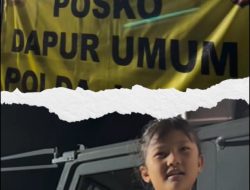Polri “All Out” Evakuasi, Hadirkan Randurlap dan Patroli Kesehatan Door to Door untuk Korban Banjir Karawang
