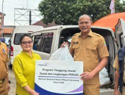 Banjir Meluas di Karawang, PERURI Turun Tangan Salurkan Bantuan Sembako