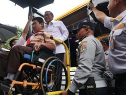 Pemprov DKI Resmikan Angkutan Sekolah Ramah Disabilitas