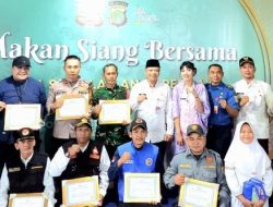 Kapolda Metro Jaya Berikan Piagam Penghargaan 3 Pilar Srengseng