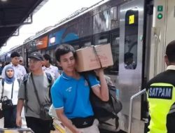 Lonjakan Arus Balik Imlek 2026, Penumpang Kereta Capai Ratusan Ribu Orang