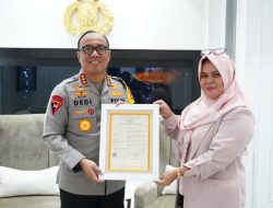 Menulis untuk Masa Depan: 39 dari 40 Buku Wakapolri Komjen Pol. Dedi Prasetyo Resmi Terdaftar HAKI