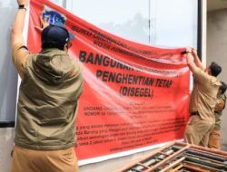 Sudin CKTRP Jaksel Segel Lapangan Fadel Fourth Wall