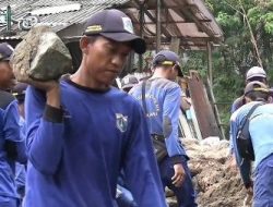 Penanganan Turap Longsor di Kali Angke Ditargetkan Rampung Satu Minggu