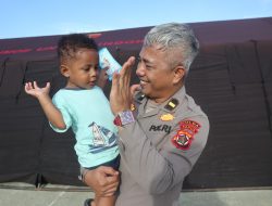 Lewat Belajar dan Bermain, Satgas Damai Cartenz Hadirkan Senyum Ceria Anak-anak Papua di Momen Paskah