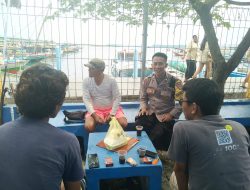 Bhabinkamtibmas Pulau Panggang Sambangi Warga, Sosialisasikan Layanan Polri 110 dan Perkuat Kamtibmas