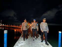Patroli Malam Gabungan Polsek Kepulauan Seribu Selatan Intensifkan Siskamling dan Sosialisasi Layanan 110