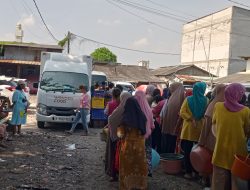 Warga Berikan Apresiasi, Yayasan Rumah Singgah Anak Pesisir Gelar Baksos di Kalibaru