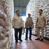 Presiden Sidak Gudang BULOG di Magelang, Pastikan Stok Beras Nasional
