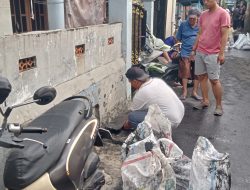 Warga RW 11 Tugu Utara Minta Penutup Saluran Air Diperbaiki