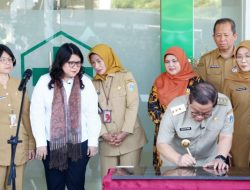 Gubernur DKI Resmikan Gedung Baru Puskesmas Pembantu Meruya Selatan II