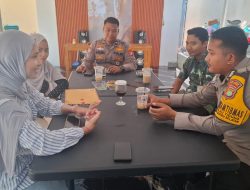 Wakapolres Kepulauan Seribu Turun Langsung dalam Jakarta On The Spot, Imbau Keselamatan Penumpang Kapal dan Sosialisasikan Layanan Polisi 110