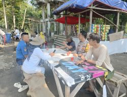 Bhabinkamtibmas Pulau Pari Jakarta On The Spot Sambang Warga, Sosialisasikan Layanan Polri 110 dan Ajak Jaga Kamtibmas