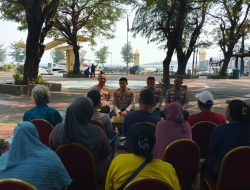 Kapolres Kepulauan Seribu Gelar Jumat Curhat dan Jaga Jakarta On The Spot di Pulau Tidung, Ajak Warga Aktif Jaga Kamtibmas