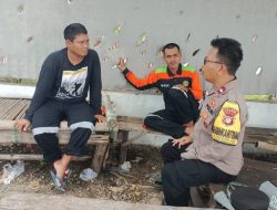 Bhabinkamtibmas Pulau Untung Jawa Jakarta On The Spot Sambang Warga, Sosialisasikan Layanan Polri 110 dan Perkuat Sinergi Kamtibmas