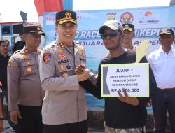 Hari Bhayangkara ke-80, Kapolres Kepulauan Seribu Buka Lomba Mancing dan Balap Kapal Nelayan Tradisional