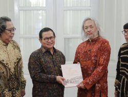 Gubernur DKI Kukuhkan 16 Anggota Akademi Jakarta