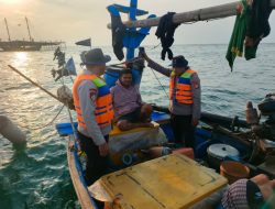 Jakarta On The Spot, Satpolairud Polres Kepulauan Seribu Edukasi Wisatawan tentang Keselamatan Laut dan Layanan Polisi 110