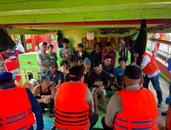 Kapolres Kepulauan Seribu Gelar Jumat Curhat dan Jaga Jakarta On The Spot di Pulau Harapan, Perkuat Kolaborasi Warga Jaga Kamtibmas