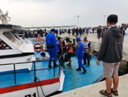 Satpolairud Polres Kepulauan Seribu Gelar Jakarta On The Spot, Ajak Nelayan Tingkatkan Keselamatan Melaut dan Manfaatkan Layanan Polisi 110