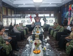Kapolda Metro Jaya dan Pangdam Jaya Sambangi Mako Kopassus Cijantung, Pererat Sinergi Bersama Pangkopassus