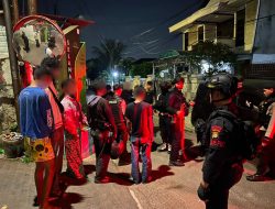 Brimob Metro Jaya Gagalkan Tawuran di Duren Sawit, 7 Pemuda Bawa Sajam Diamankan