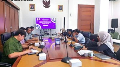 Pelindo Regional 2 Sunda Kelapa Bersama KSOP Kelas III Sunda Kelapa Gelar Rapat Monitoring dan Evaluasi Standar Kinerja Pelayanan Operasional Triwulan II