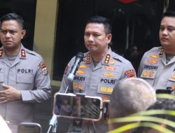 Polda Metro Jaya Jelaskan Temuan 996 Benda Menyerupai Senjata di Yayasan Jaksel