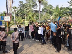 Tingkatkan Kesiapsiagaan, Polres Kep. Seribu Sukses Gelar Simulasi Pengamanan Markas Komando