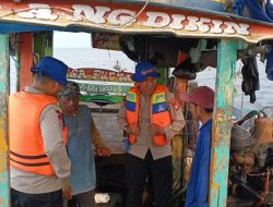 Jakarta On The Spot, Satpolairud Polres Kepulauan Seribu Sambangi Penjaga Pulau dan Sosialisasikan Layanan Polisi 110