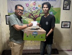 Ketua Forum OKP Jakut Berikan Santunan ke Panti Asuhan Bina Sosial