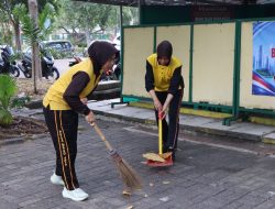 Polwan Polres Kepulauan Seribu Gelar Bakti Kebersihan Lingkungan Sambut HUT Polwan ke-78