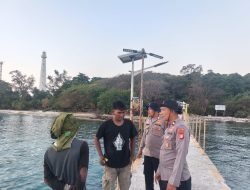 Jakarta On The Spot, Satpolairud Polres Kepulauan Seribu Sambangi Nelayan, Ingatkan Keselamatan Berlayar dan Layanan Polisi 110