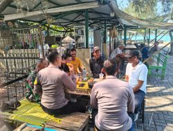 Jaga Jakarta di Pulau Kelapa, Bhabinkamtibmas Sosialisasikan Layanan Polisi 110 Gratis 24 Jam