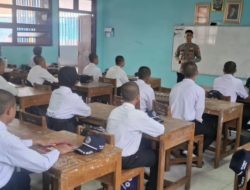 Polres Kepulauan Seribu Sambangi Sekolah dalam Program Bapak Asuh Polri, Perkuat Kepedulian terhadap Pelajar