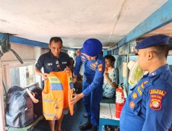 Satpolairud Sosialisasikan Polisi 110 dan Pastikan Keselamatan Berlayar di Kaliadem Muara Angke