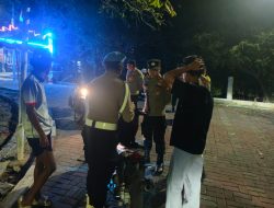 Layanan Polisi 110, Patroli Laut Malam Satpolairud Polres Kepulauan Seribu Sambangi Penjaga Pulau