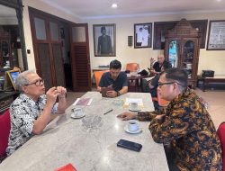 Iwan Iryansyah Setiawan, SE, MH Gali Perspektif Bisnis dan Politik Bersama Tokoh Nasional dan Pengusaha Sabri Saiman