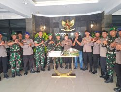 Polres Kepulauan Seribu Berikan Kejutan HUT TNI ke-81, Perkuat Sinergitas dan Soliditas TNI-Polri
