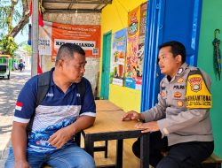 Bhabinkamtibmas Pulau Tidung Sosialisasikan Layanan Polisi 110 kepada Warga