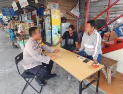 Bhabinkamtibmas Pulau Pramuka Sosialisasikan Layanan Polisi 110, Ajak Warga Jaga Keamanan