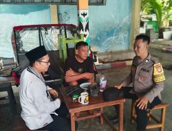 Bhabinkamtibmas Pulau Kelapa Sosialisasikan Layanan Polisi 110, Ajak Warga Peduli Keamanan