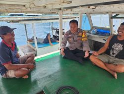 Bhabinkamtibmas Pulau Pramuka Sosialisasikan Layanan Polisi 110, Ajak Warga Jaga Keamanan