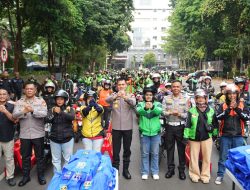 Sabtu Berkah Bersama Ojol, Kapolda Metro Jaya Ajak Pengemudi Utamakan Keselamatan