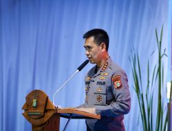 Polisi Bersama Masyarakat, Polda Metro Jaya Gelar Bakti Kesehatan dan Salurkan 1.000 Paket Sembako di Kampung Ambon