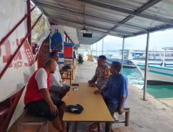 Bhabinkamtibmas Pulau Pramuka Sosialisasikan Layanan Polisi 110, Ajak Warga Jaga Kamtibmas